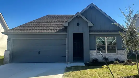 New construction Single-Family house 2224 Bee Creek Dr, Copperas Cove, TX 76522 plan Harris - image