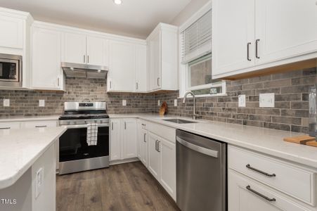 New construction Single-Family house 8220 White Star Dr, Fuquay Varina, NC 27526 null- photo 12 12