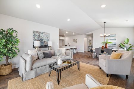 New construction Single-Family house 4092 Sw Obsidian Pl, Redmond, OR 97756 plan McKenzie - image