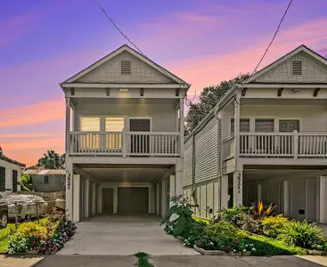 New construction Single-Family house 3521 Ave N 1/2, Galveston, TX 77550 - image