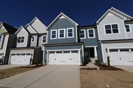 New construction Townhouse house 3106 Cathedral Comb Dr, Apex, NC 27502 plan Marigold - Interior Home - image