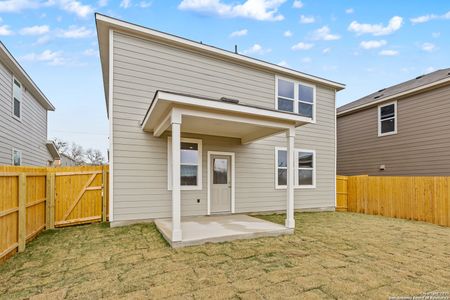 New construction Single-Family house 12602 Spike Hts, San Antonio, TX 78245 null- photo 28 28