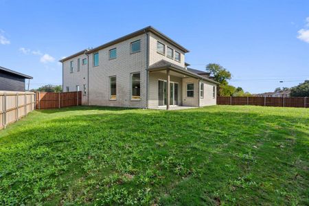 New construction Single-Family house 2105 Oak Haven Ct, Garland, TX 75044 null- photo 33 33