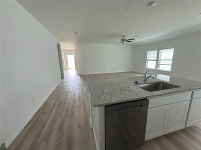 New construction Single-Family house 512 Oak Chase Ave, Dayton, TX 77535 - image 13