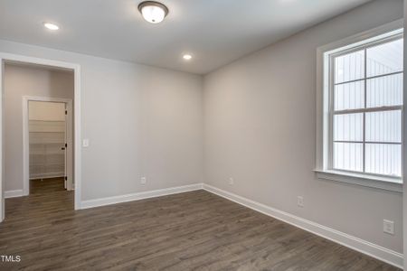 New construction Single-Family house 388 W Amber Oak Drive, Unit 54, Selma, NC 27576 Bradley - photo 5 5