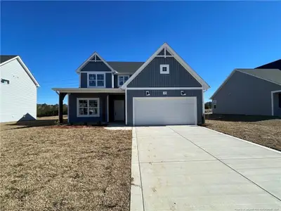 New construction Single-Family house 1728 Man O War Dr, Hope Mills, NC 28348 - image