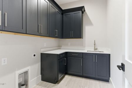 New construction Single-Family house 403 Carolyn Ct, Cary, NC 27511 - image 12