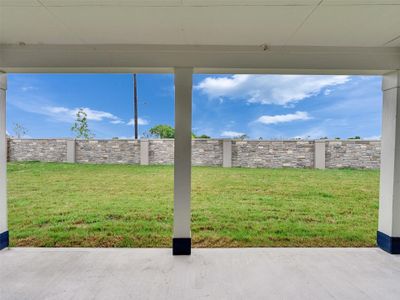 New construction Single-Family house 3222 Emerald Hills Dr, Angleton, TX 77515 - image 2