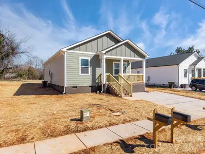 New construction Single-Family house 111 E Earnhardt St, Salisbury, NC 28144 - image