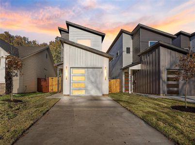 New construction Single-Family house 6108 Carlton Garret St, Dallas, TX 75215 null- photo 0