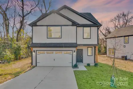 New construction Single-Family house 3208 Auten Ave, Charlotte, NC 28269 - image