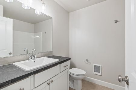 New construction Single-Family house 4011 Sw Obsidian Pl, Redmond, OR 97756 plan Astoria - image 9