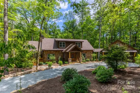 New construction Single-Family house 131 Club Dr, Sapphire, NC 28774 - image