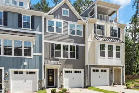 New construction Townhouse house 1111 Blackthorn Ln, Durham, NC 27703 - image