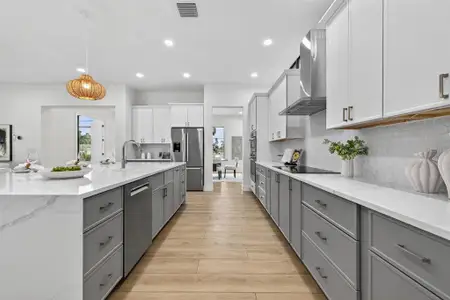 New construction Single-Family house 4535 26Th Ave S, Saint Petersburg, FL 33711 - image 5