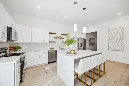New construction Single-Family house 925 Bianco Ln, Houston, TX 77091 null- photo 0