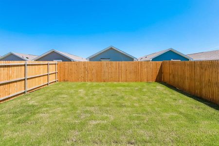 New construction Single-Family house 217 Jethro Ln, Princeton, TX 75407 null- photo 23 23