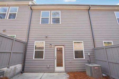 New construction Townhouse house 1694 Gunnin Trace NW, Atlanta, GA 30318 Indigo- photo 3 3