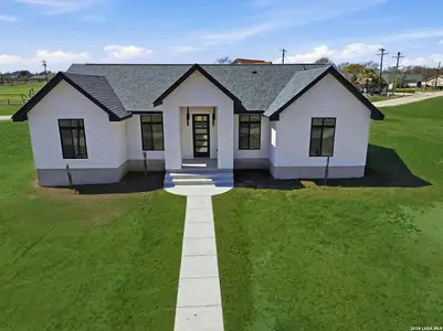 New construction Single-Family house 340 Spring Crk, Bandera, TX 78003 - image