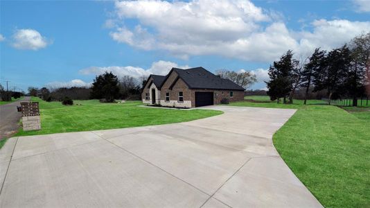 New construction Single-Family house 956 County Rd 4108, Greenville, TX 75401 - image