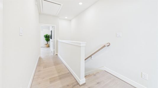 New construction Single-Family house 3073 Hicks St, Houston, TX 77007 - image 18