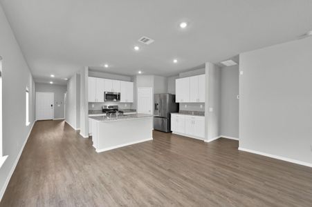 New construction Single-Family house 1961 Hidden Cedar Dr, Conroe, TX 77301 plan RC Conway - image 13