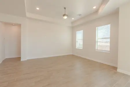 New construction Single-Family house 13316 Emerald Water Ct, El Paso, TX 79928 plan Valencia II - image 16