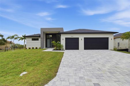 New construction Single-Family house 9660 President Cir, Port Charlotte, FL 33981 - image