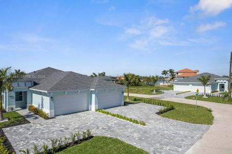 New construction Duplex house 1105 Se 38 St, Cape Coral, FL 33904 - image