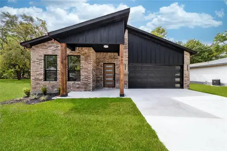 New construction Single-Family house 607 W End, Terrell, TX 75160 - image