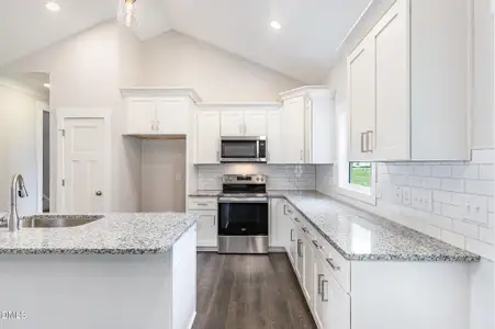 New construction Single-Family house 103 Spumante Ct, Princeton, NC 27569 - image 7