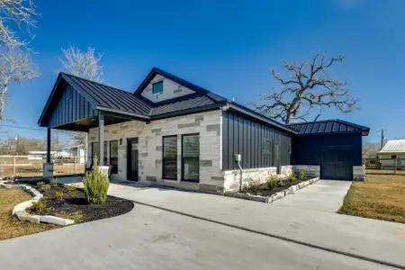 New construction Single-Family house 310 Sweet Gum Ln, Somerville, TX 77879 - image
