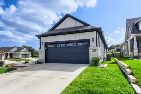 New construction Single-Family house 126 Clay Hill St, Georgetown, TX 78633 - image