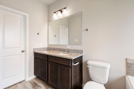 New construction Single-Family house 308 Boatright Blvd, Jarrell, TX 76537 plan The 1363 - image 5