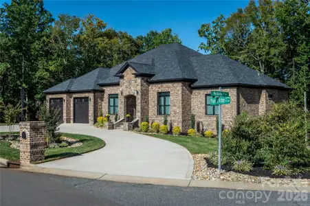 New construction Single-Family house 668 Players Ridge Rd, Hickory, NC 28601 - image