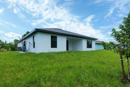 New construction Single-Family house 4009 2 Nd St Sw, Lehigh Acres, FL 33976 - image