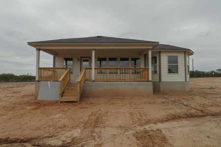 New construction Single-Family house 104 Cheyenne Dr, Floresville, TX 78114 Esparanza- photo 58 58