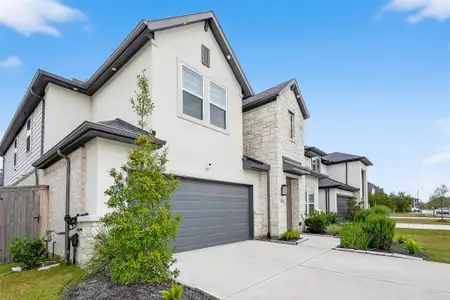 New construction Single-Family house 21642 Laggan Cliff Ln, Cypress, TX 77433 plan Bordeaux - image