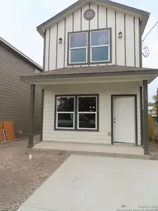New construction Single-Family house 119 Lawton St, San Antonio, TX 78237 - image