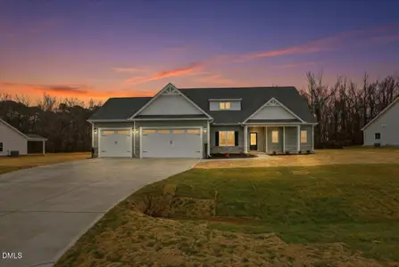 New construction Single-Family house 404 Creeks Edge Dr, Pikeville, NC 27863 - image