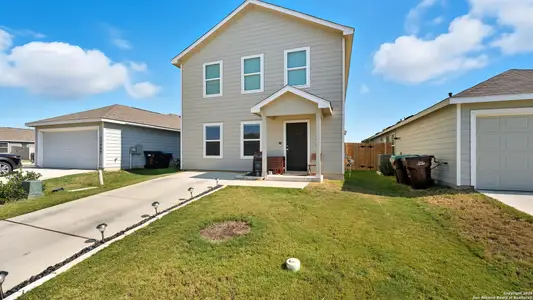 New construction Single-Family house 12907 Chinali Spgs, St. Hedwig, TX 78152 - image