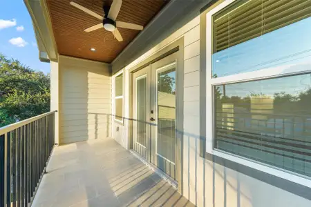 New construction Single-Family house 4208 Castor, Unit A, Houston, TX 77022 - image 3