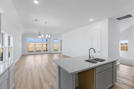 New construction Single-Family house 31014 Lake Lila Trl, Waller, TX 77484 plan Willow - image 8