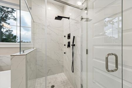 New construction Single-Family house 812 Thornton St, Unit D, Houston, TX 77018 - image 17