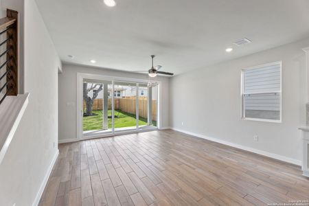 New construction Single-Family house 235 Ryan Xing, San Antonio, TX 78253 Alto- photo 13 13