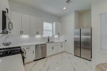 New construction Single-Family house 5705 Elysium St, Houston, TX 77091 - image 7