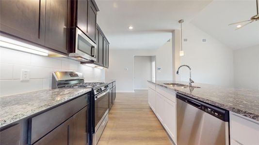 New construction Single-Family house 11903 Wisteria Meadows Dr, Willis, TX 77318 plan Torrey Pines II - image 12