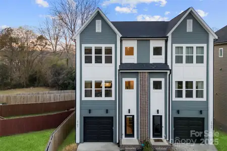 New construction Townhouse house 2703 Parkway Ave, Charlotte, NC 28208 - image