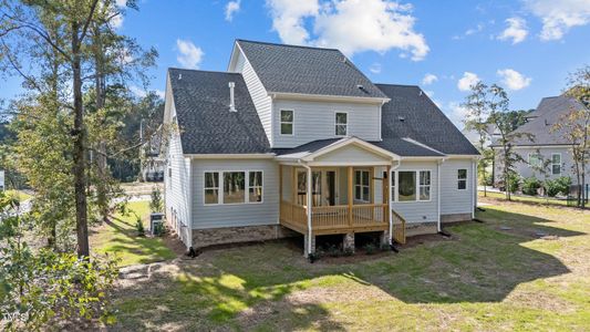 New construction Single-Family house 825 Crimson Rdg Trail, Fuquay Varina, NC 27526 - photo 14 14