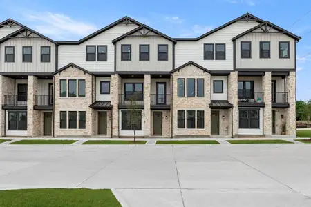 New construction Townhouse house 1037 Concan Dr, Plano, TX 75075 - image